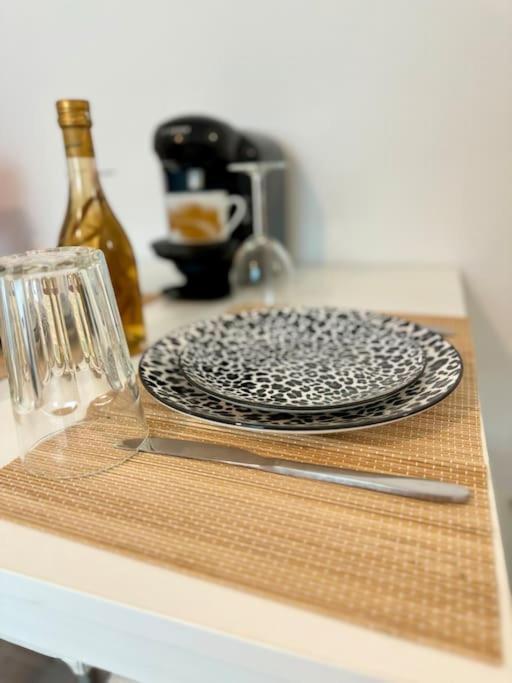 Superbe Appartement Tres Calme Et Confortable رانس المظهر الخارجي الصورة