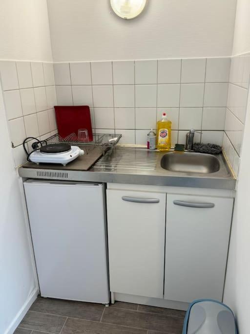 Superbe Appartement Tres Calme Et Confortable رانس المظهر الخارجي الصورة