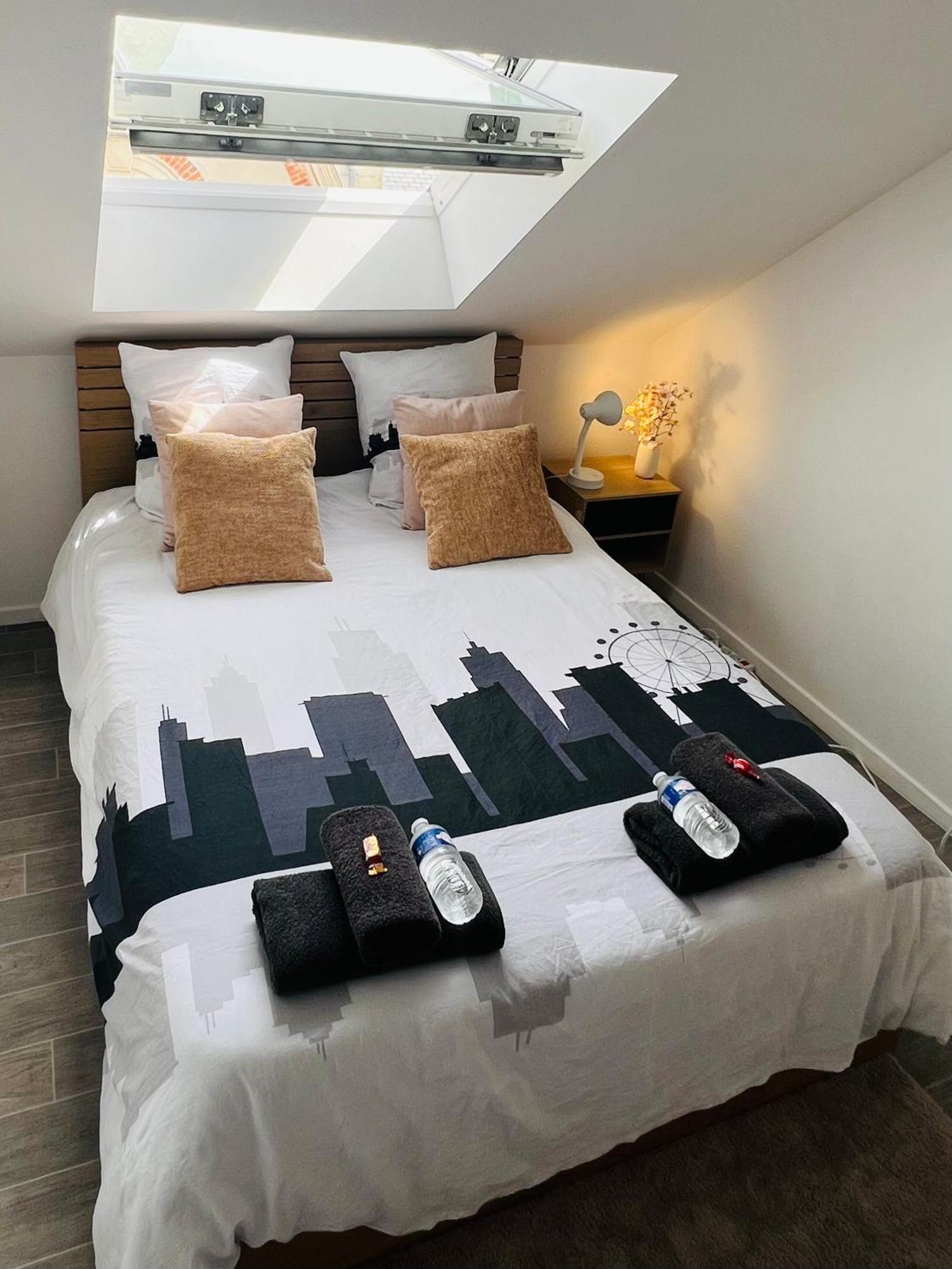 Superbe Appartement Tres Calme Et Confortable رانس المظهر الخارجي الصورة